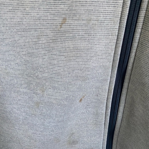 Under armor jacket - Picture 2 of 3